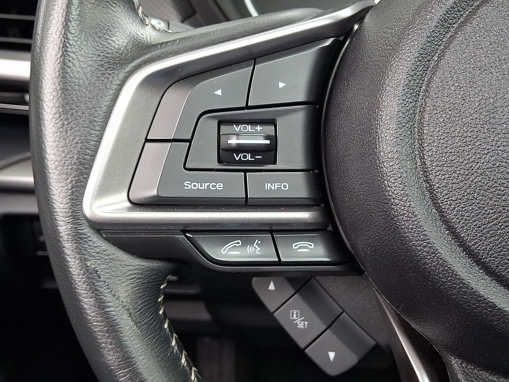 Used 2023 Subaru Forester Premium AWD/4WD image 25