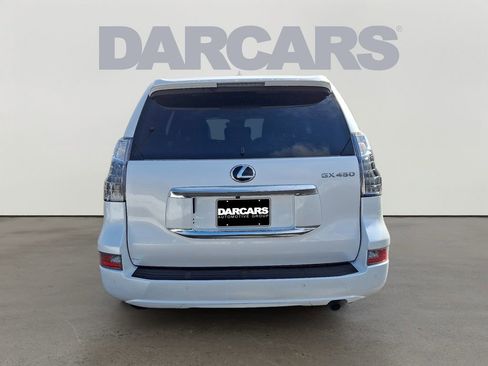 Used 2023 Lexus GX 460 Premium w/ Premium Package image 5