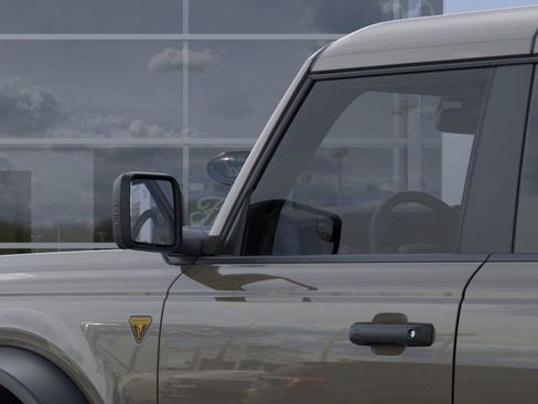 New 2026 Ford Bronco Badlands image 24
