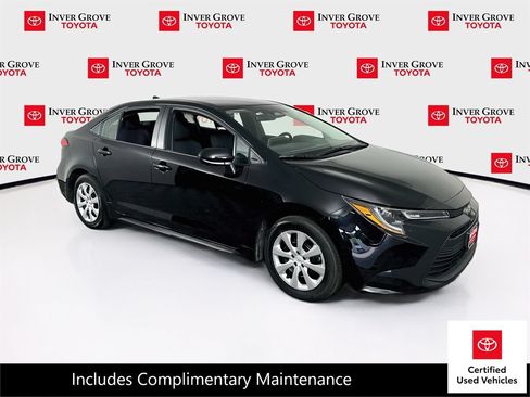 Used 2026 Toyota Corolla LE FWD image 3