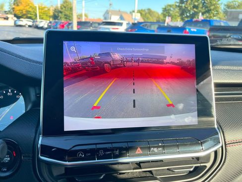 Used 2024 Jeep Compass Trailhawk w/ Trailhawk Convenience Group image 51