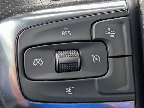 Used 2022 Chevrolet Blazer LT FWD image 18