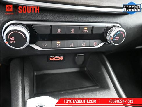 Used 2025 Nissan Altima 2.5 SV image 18