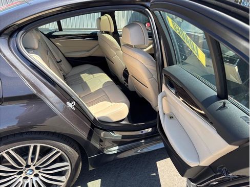 Used 2018 BMW 540i xDrive AWD/4WD image 8