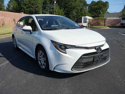 Used 2025 Toyota Corolla LE