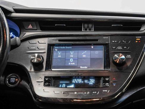 Used 2016 Toyota Avalon XLE FWD image 14