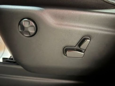 Used 2022 Dodge Durango Citadel RWD image 16