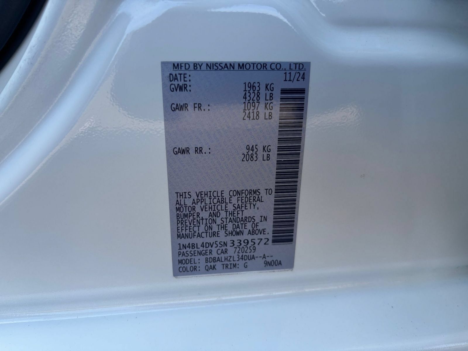 Used 2025 Nissan Altima 2.5 SV FWD image 28