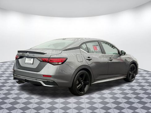 Used 2024 Nissan Sentra SR image 7