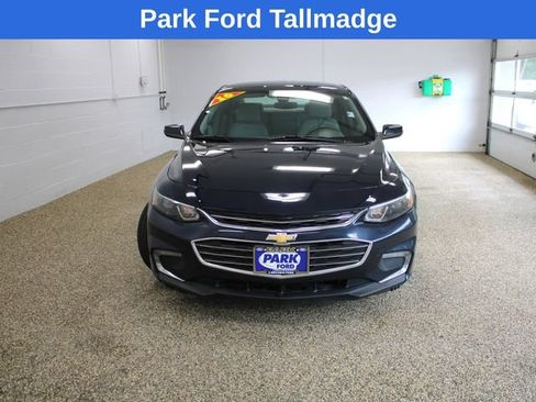 Used 2016 Chevrolet Malibu LT FWD image 9