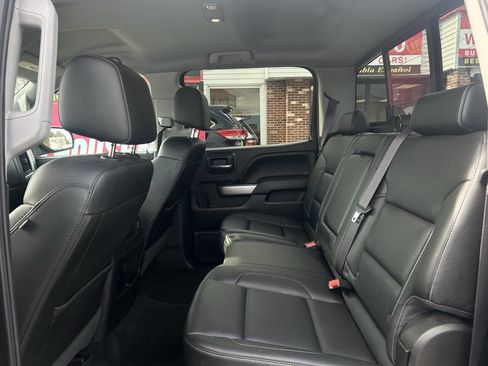 Used 2016 Chevrolet Silverado 1500 LTZ Z71 w/ LTZ Plus Package image 19