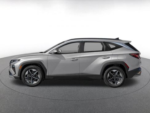 Used 2025 Hyundai Tucson SEL AWD/4WD image 3