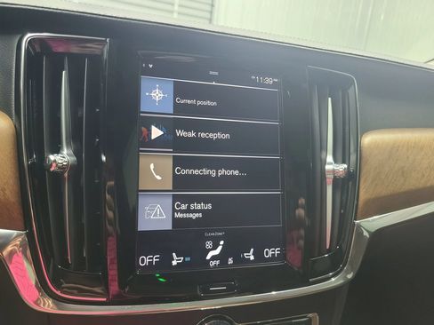 Used 2018 Volvo S90 T6 Inscription w/ Convenience Package AWD/4WD image 32