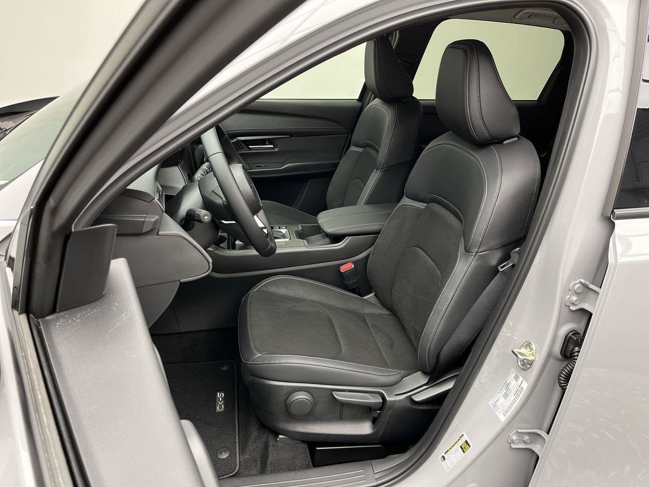 New 2026 MAZDA CX-5 Select AWD/4WD image 9