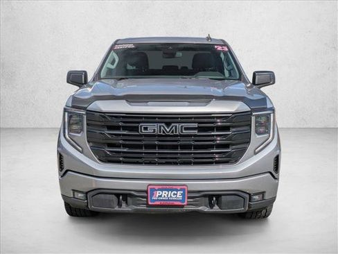 Used 2023 GMC Sierra 1500 Elevation AWD/4WD image 2