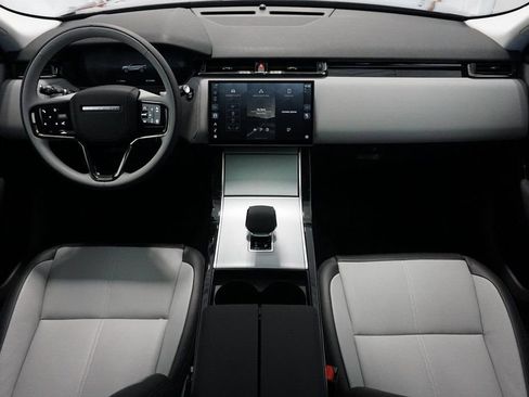 Used 2025 Land Rover Range Rover Velar S image 10