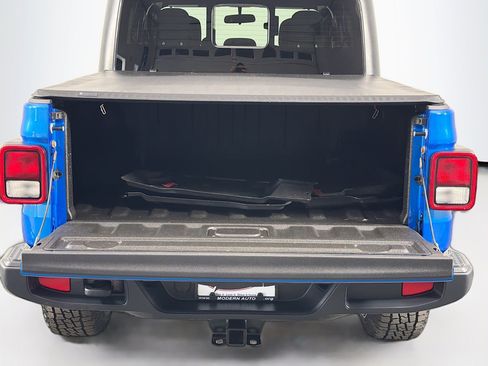 Used 2021 Jeep Gladiator Sport AWD/4WD image 45