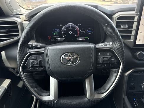 Used 2024 Toyota Sequoia Limited AWD/4WD image 12