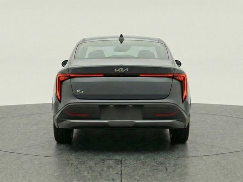 Used 2025 Kia K4 LXS image 7