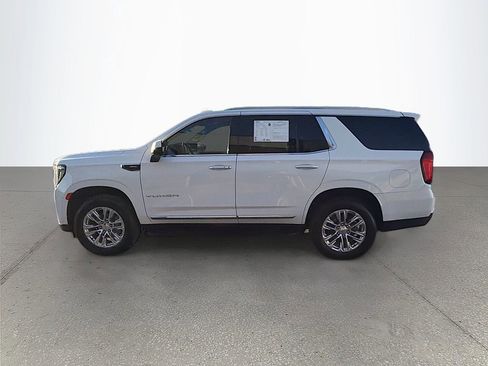 Used 2024 GMC Yukon SLT image 7