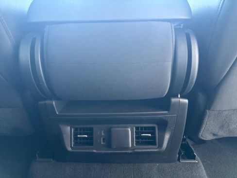 Used 2024 Chevrolet Silverado 1500 LT AWD/4WD image 41