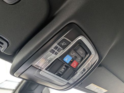 New 2026 RAM 1500 4x4 Crew Cab image 36