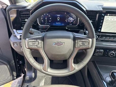 New 2026 Chevrolet Silverado 1500 ZR2 image 16