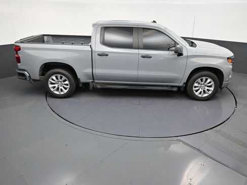 Used 2024 Chevrolet Silverado 1500 Custom RWD image 17