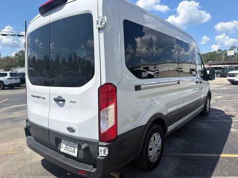 Used 2024 Ford Transit 350 XLT RWD image 3