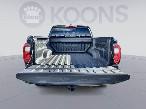 New 2025 GMC Canyon Elevation w/ Convenience Package image 26