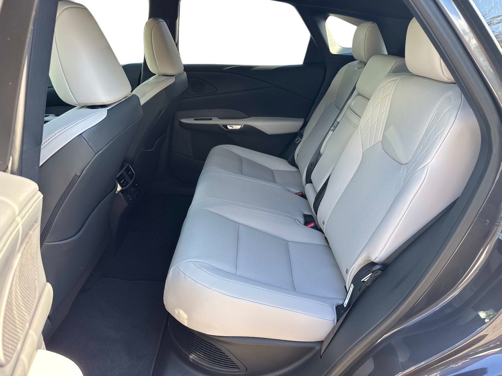 New 2026 Lexus RX 350h w/ Convenience Package AWD/4WD image 14