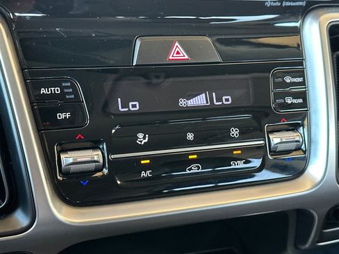 Used 2022 Kia Sorento S AWD/4WD image 23