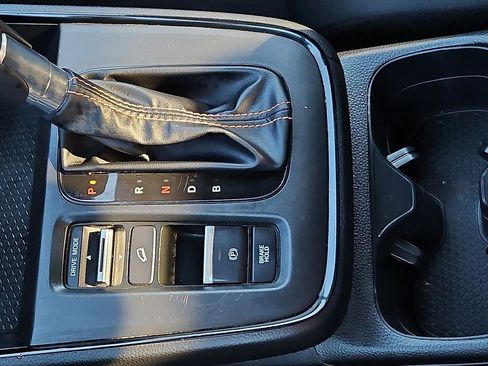 Used 2025 Honda CR-V Sport image 24