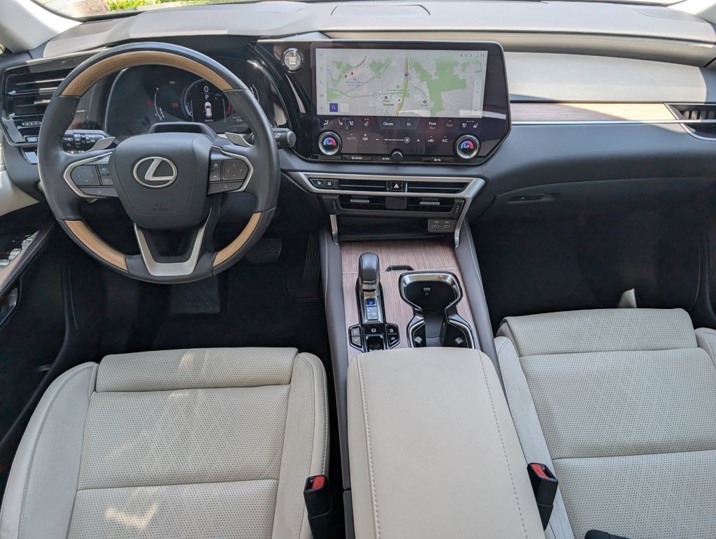 Used 2024 Lexus RX 350 AWD w/ Convenience Package image 11