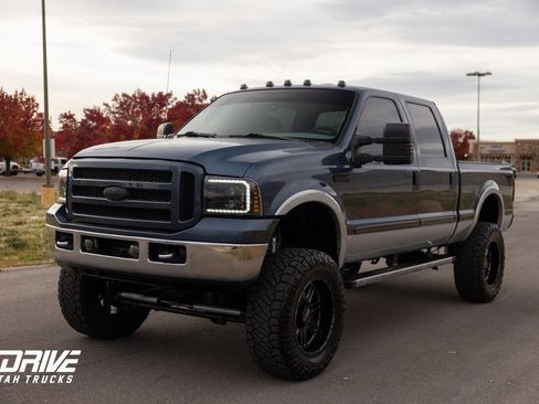 Used 2006 Ford F250 Lariat image 5