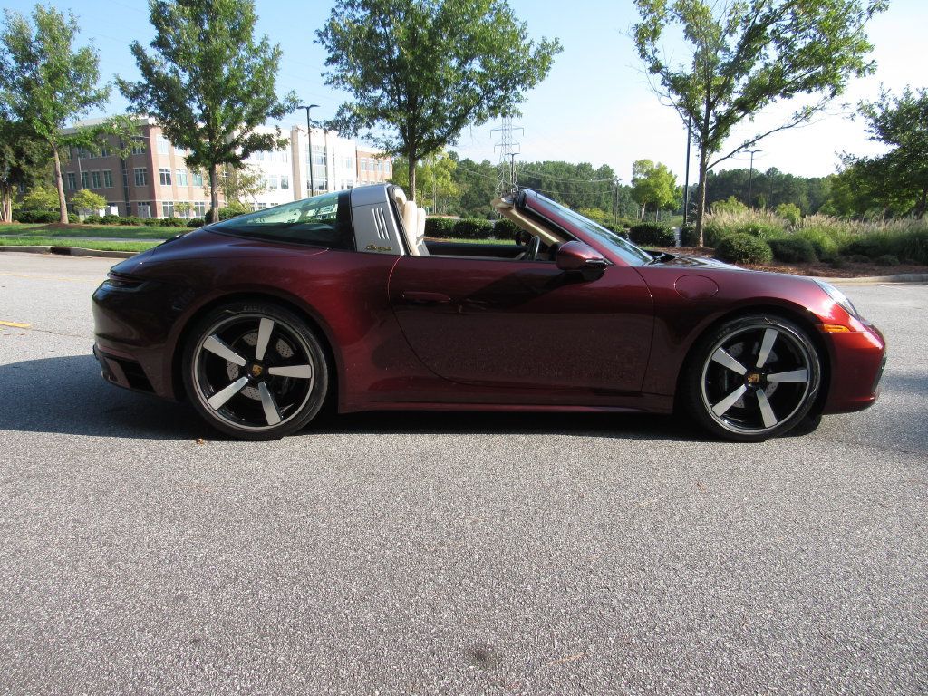 Certified 2021 Porsche 911 AWD/4WD image 8