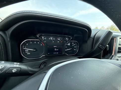 Certified 2020 GMC Sierra 1500 SLT w/ SLT Premium Package AWD/4WD image 18