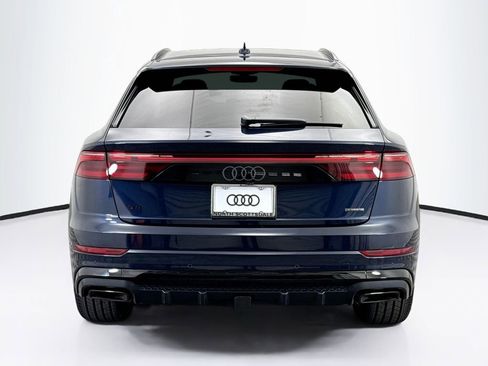 Used 2025 Audi Q8 Premium Plus image 6
