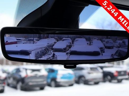 Used 2024 RAM 2500 Tradesman w/ Chrome Appearance Group image 31