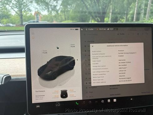 Used 2022 Tesla Model Y Performance AWD/4WD image 12