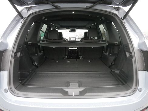 Certified 2025 Honda Pilot TrailSport image 18
