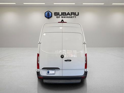 Used 2021 Mercedes-Benz Sprinter 2500 image 3