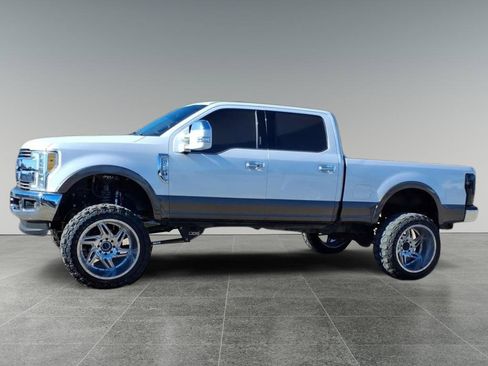 Used 2017 Ford F250 King Ranch AWD/4WD image 7