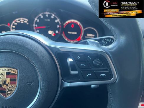 Used 2019 Porsche Cayenne image 27