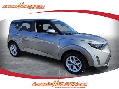 Used 2024 Kia Soul LX w/ Option Group 015