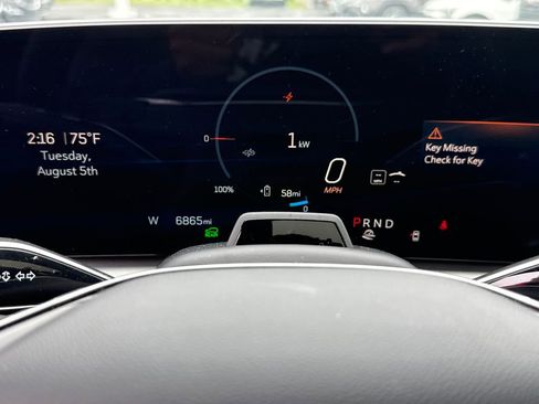 New 2023 Cadillac Lyriq 2WD image 28