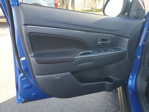 Used 2024 Mitsubishi Outlander Sport LE image 17