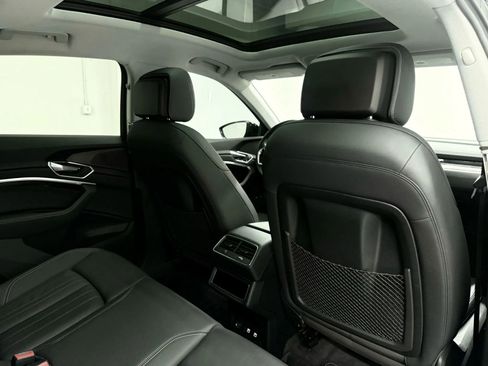 Used 2021 Audi e-tron Premium w/ Black Optic Package image 37