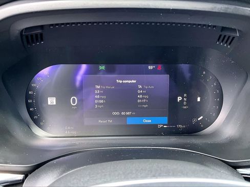 Used 2022 Volvo XC60 B5 Momentum w/ Advanced Package FWD image 26