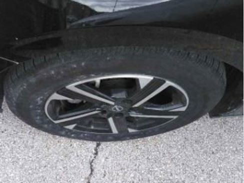 Used 2024 Nissan Sentra SV image 9